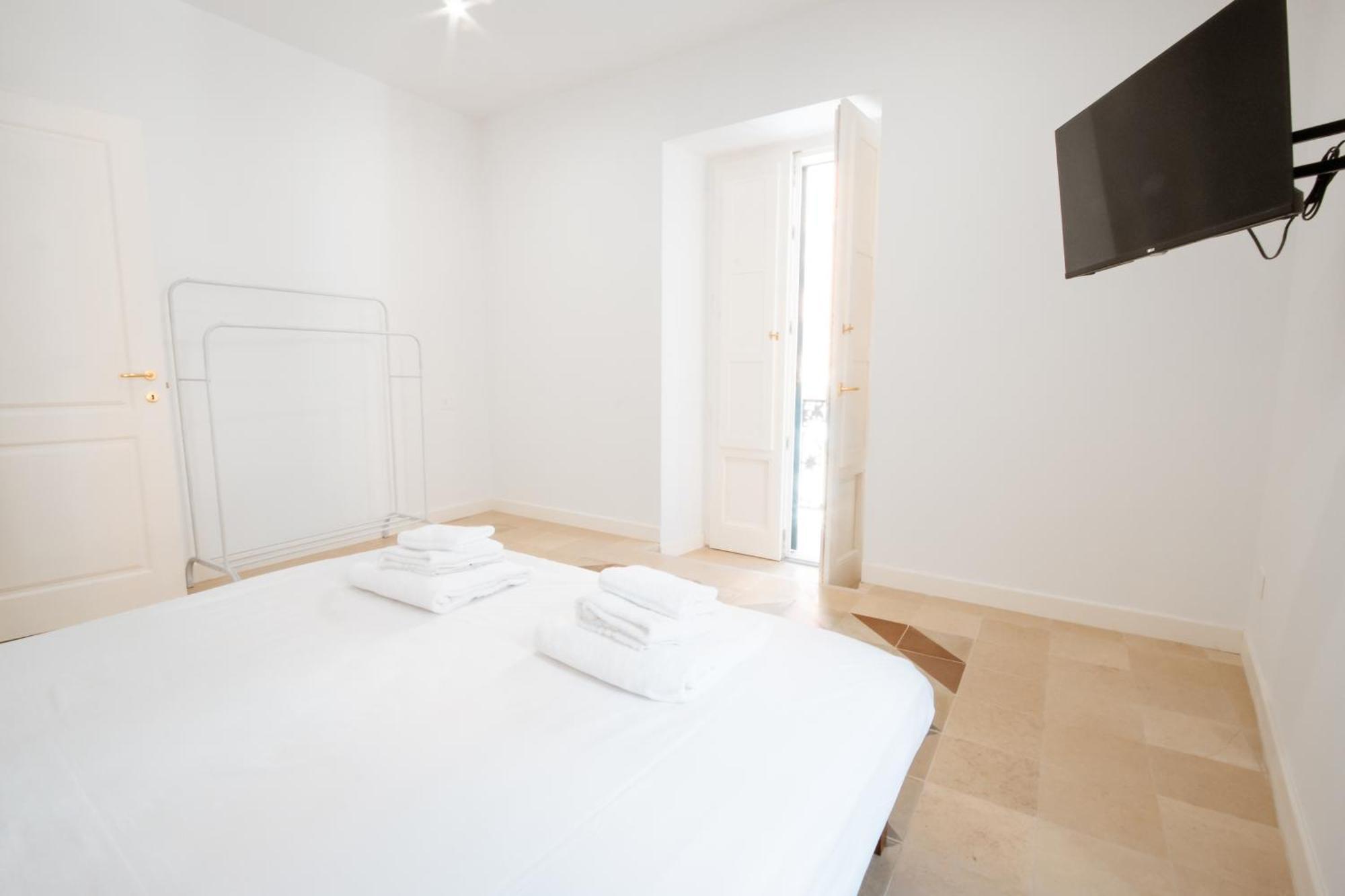 Palazzo Marevento Apartment Bari Luaran gambar